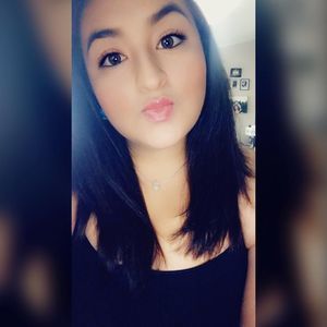 Meet your Posher, Araceli